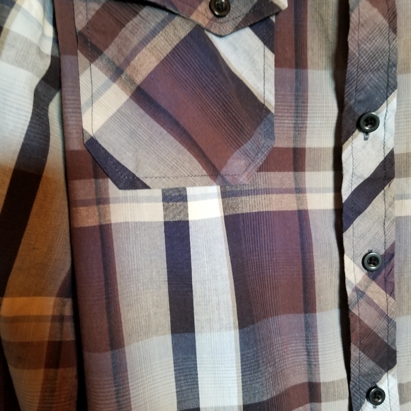 CJ Black Men's Shirt Roll Tab Button  Multicolored Plaid Sz M - Picture 7 of 7